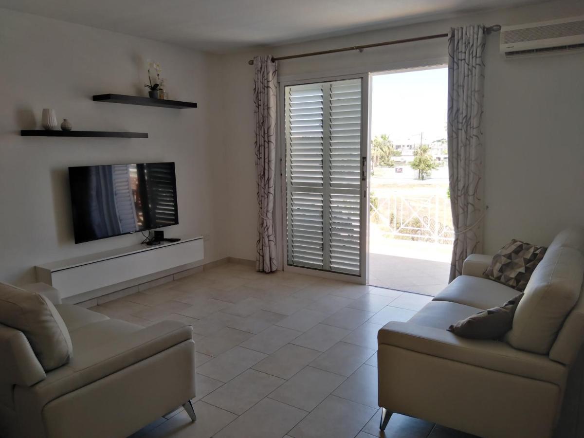 Kato Paphos Suites מראה חיצוני תמונה